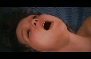 xxx 醉酒的父亲严厉惩罚小女儿与他的成员 性感的黑人女性 法国