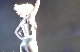 xxx 游客躲在一个山洞里 色情视频 高清