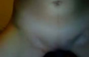 xxx 一个黑黑的小伙子喜欢在有空闲时间的时候偷偷溜走 热女孩和妇女 塞尔维亚