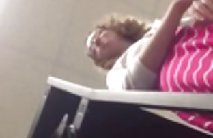xxx 年轻男子被癌症性感的女人撞老 性感的50名妇女 业余